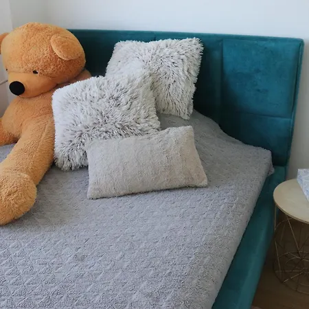 Cosy 10min From Centre - Sea Views *